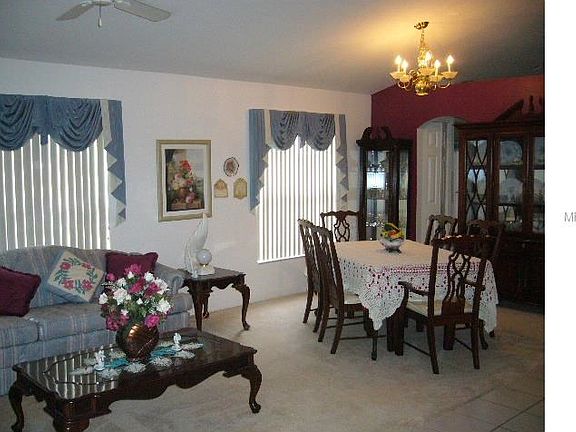 4th image of 4443 Riverton Dr