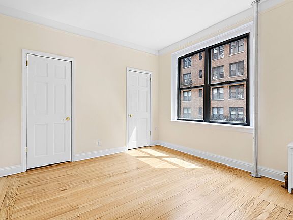 5th image of 245 W 75th St APT 5B