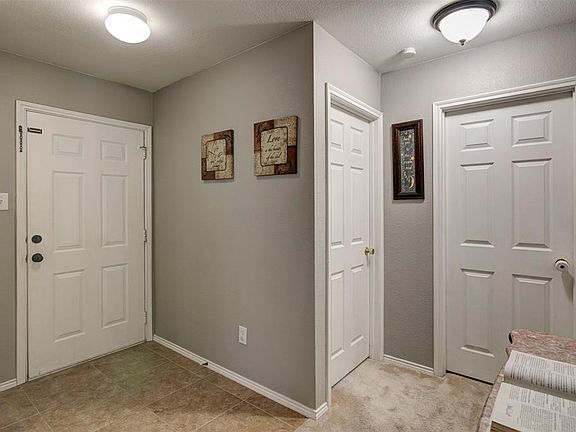 4th image of 2805 Yukon Dr