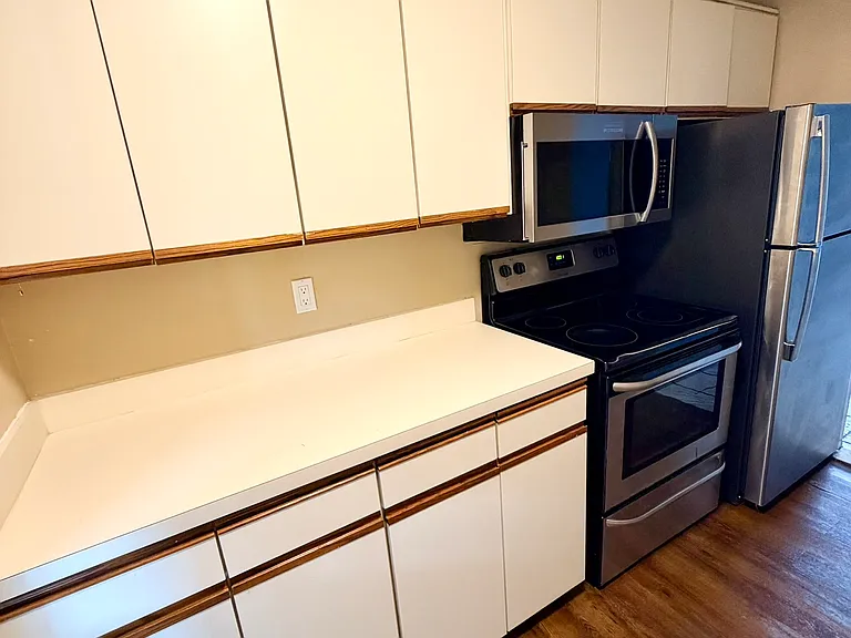 5343 Hansel Ave #F4 — Photo 18
