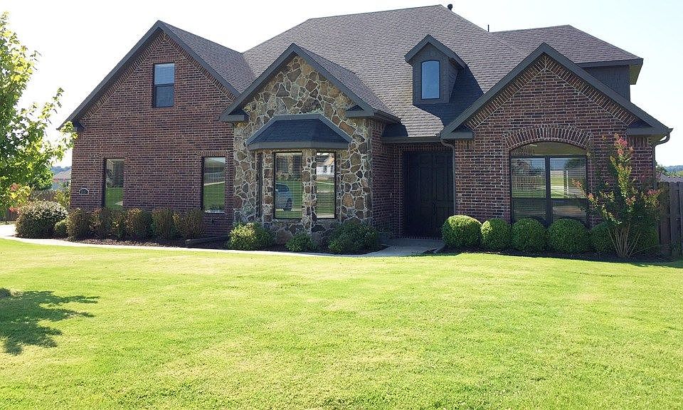 1st image of 2425 Riverwater Ln