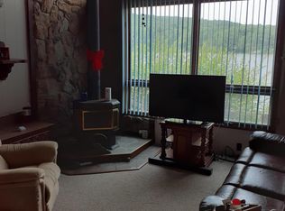 Foxton Lake Rd, Susquehanna, PA 18847