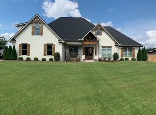 12184 Lakeview Manor Dr, Northport, AL 35475