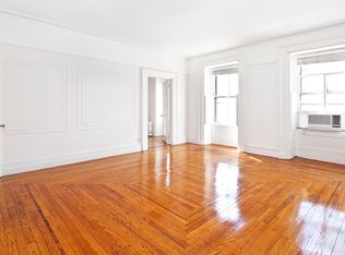 557 Henry St #3, Brooklyn, NY 11231