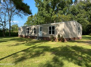 12 Castle Farms Rd, Castle Hayne, NC 28429