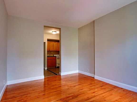 3rd image of 25 Clinton St #3O4