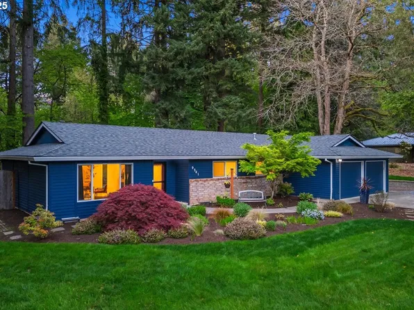 9241 SW Arapaho Rd, Tualatin, OR 97062