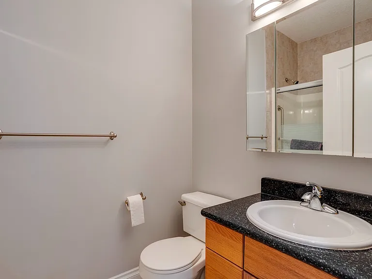 10178 117th St NW #205 — Photo 48