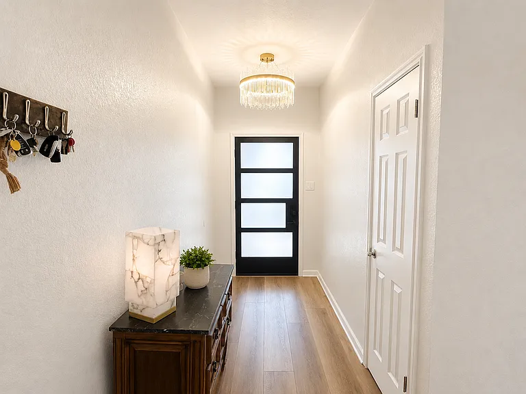 5405 Amanda Ellis Ct — Photo 3