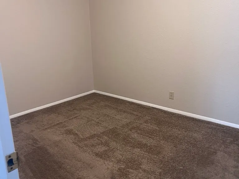 4222 SW Walker St #3 — Photo 9