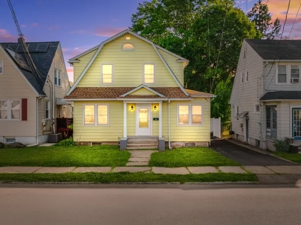 79 Elberon Ave, Paterson City, NJ 07502