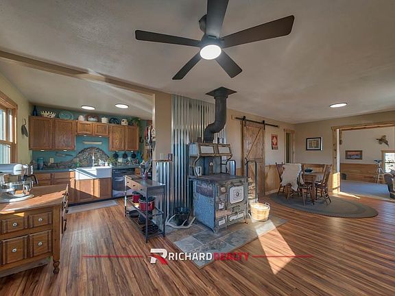 2nd image of 760 Lane 41