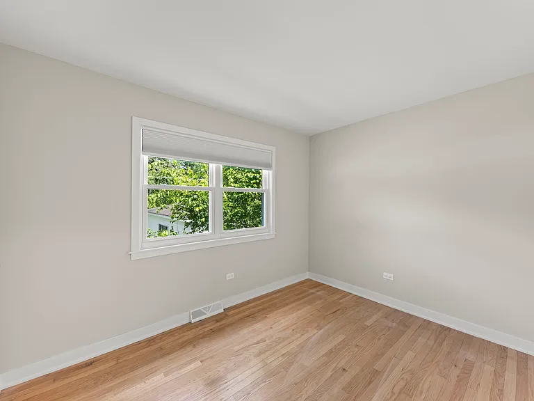 107 N Pierce Ave — Photo 16