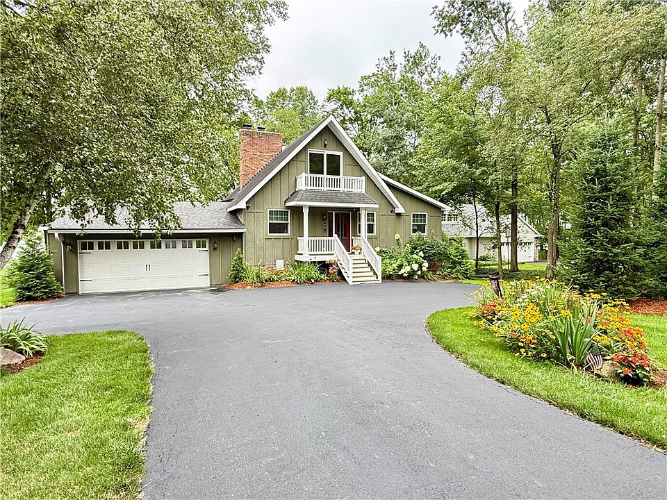 1st image of 784 Latonka Dr