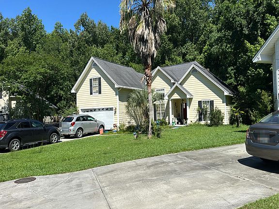 2nd image of 35 Plum Orchard Ct