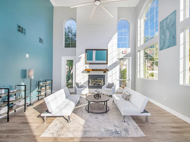 MAA Palm Vista — Photo 15