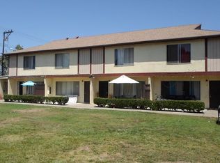 1036 Mission Dr, Costa Mesa, CA 92626