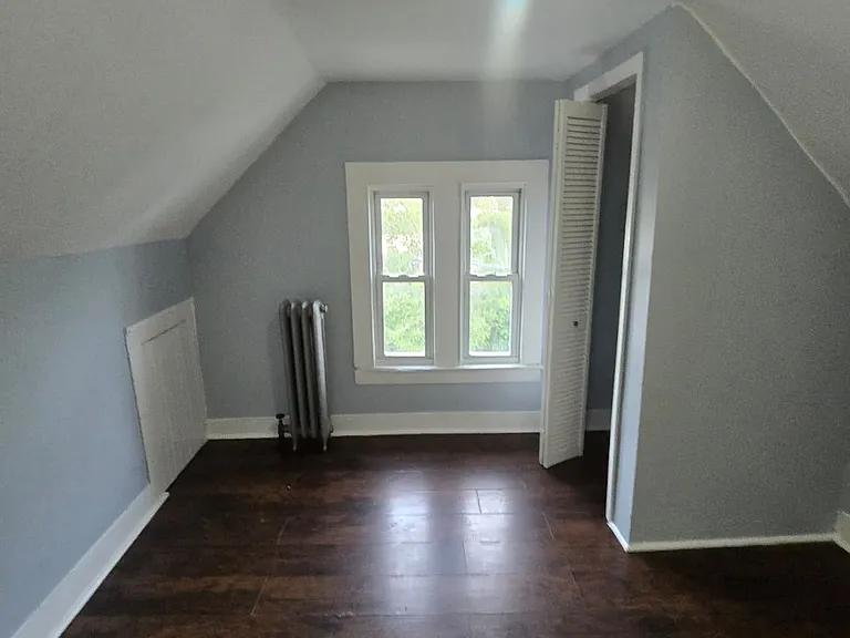 257 S 11th St #2 — Photo 6