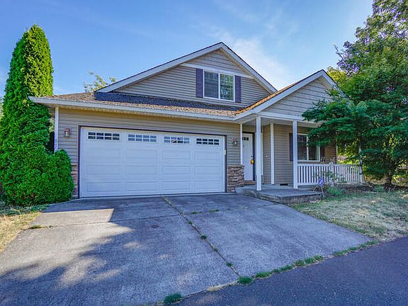 2nd image of 5109 NE 48th Cir