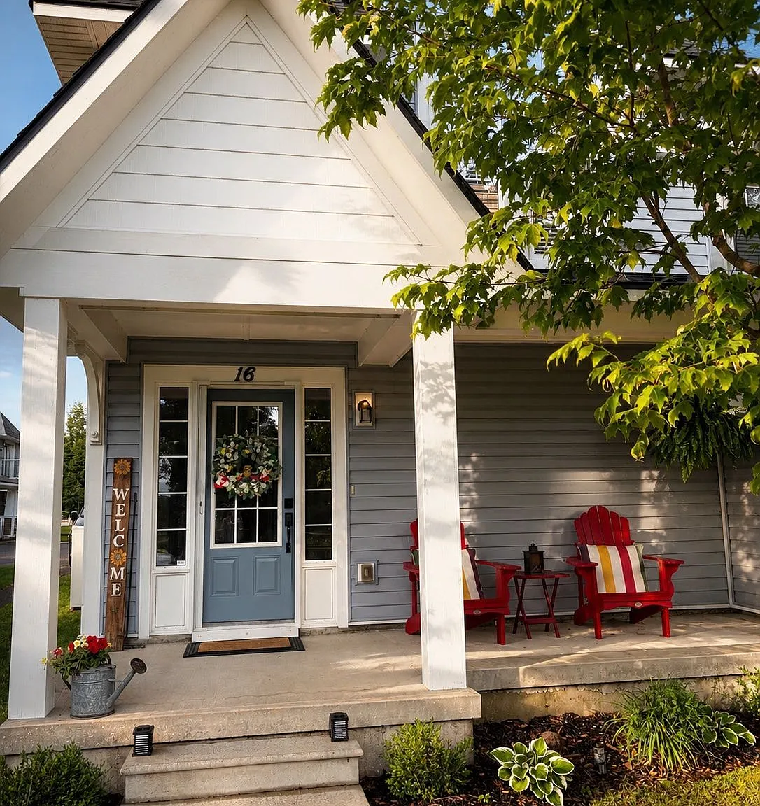 3 bed, $2,400 — Photo 1