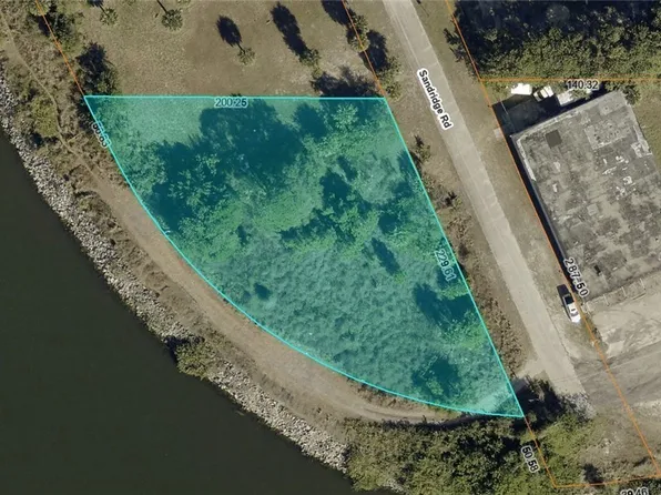 Sandridge Rd, Fort Pierce, FL 34946