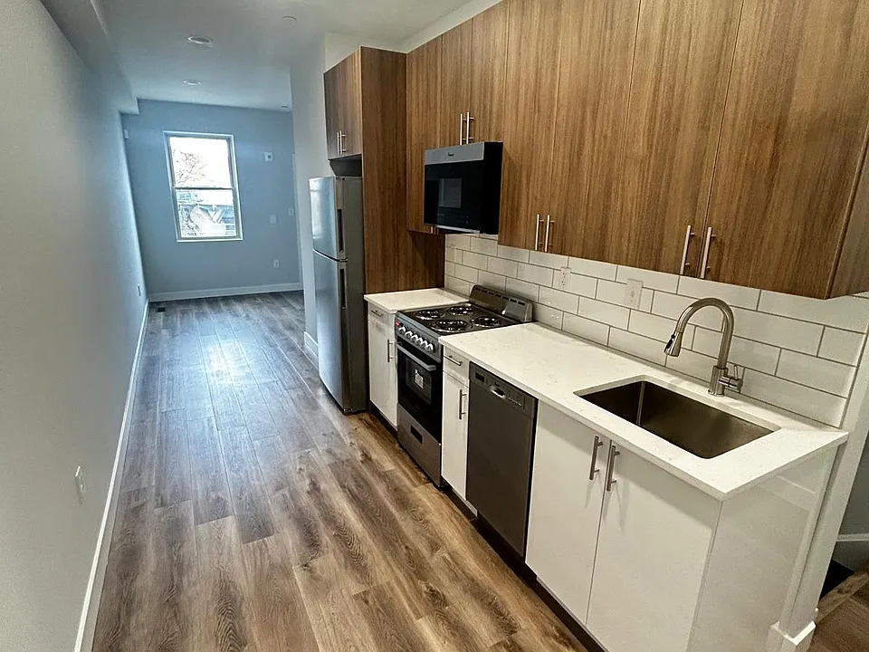 4217 Mantua Ave #2