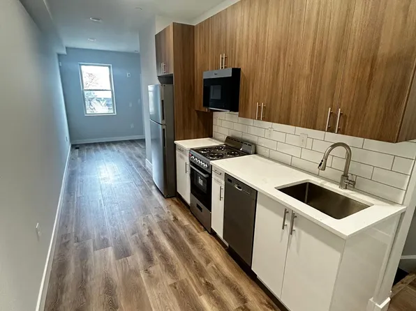 4217 Mantua Ave #2, Philadelphia, PA 19104