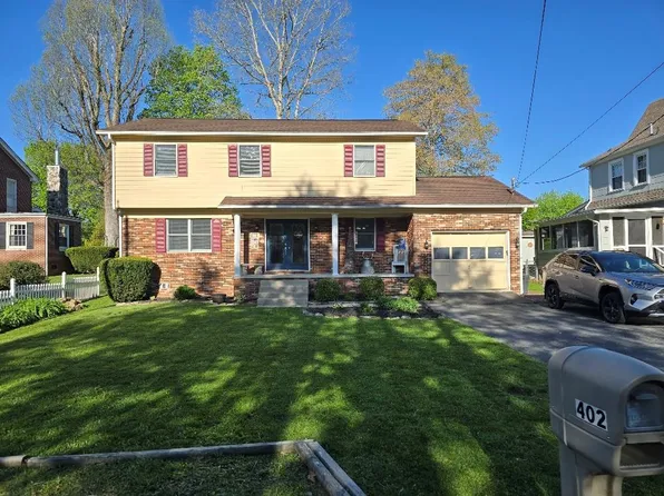 402 Parkway St, Beckley, WV 25801