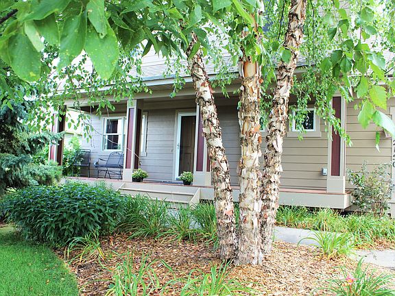 2nd image of 2150 Vermillion Bay