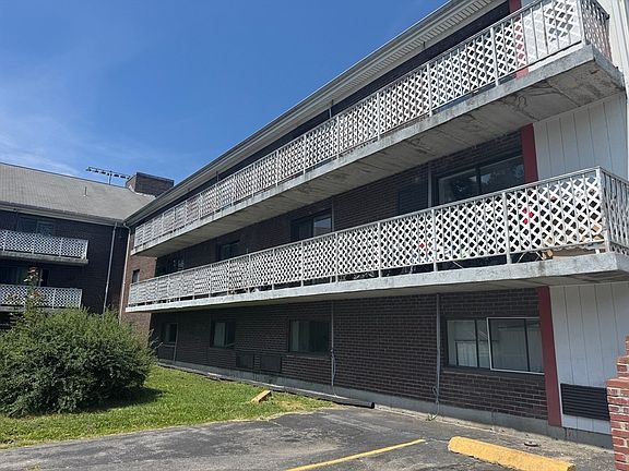 2nd image of 126 Beaver St APT 76