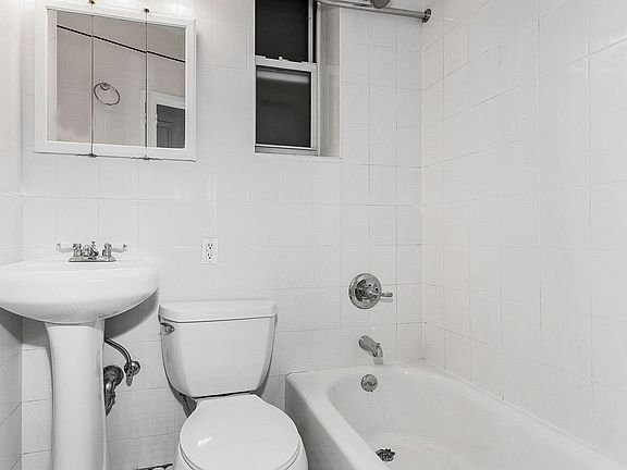 5th image of 515 E 88th St #3N