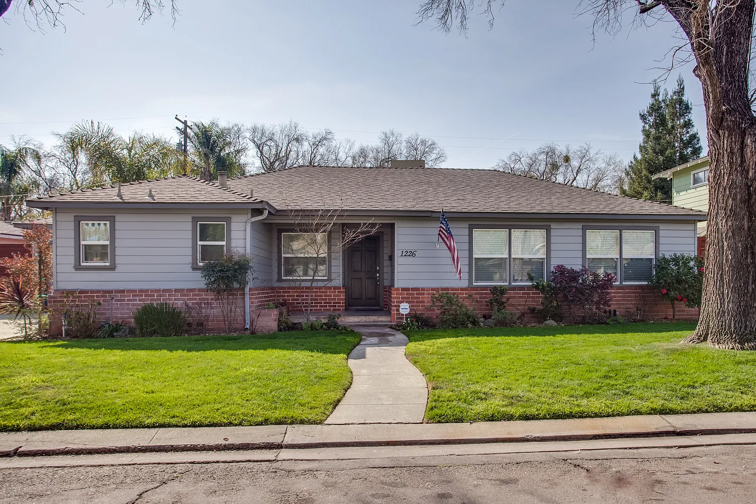 1226 Purdue Ave photo 1