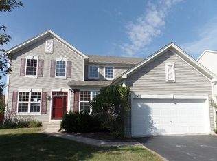 2535 Prairie Crossing Dr, Montgomery, IL 60538