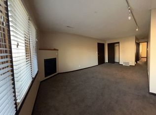 4010 Westover Rd SE #1, Cedar Rapids, IA 52403