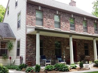 531 Wildwood Rdg, Colgate, WI 53017