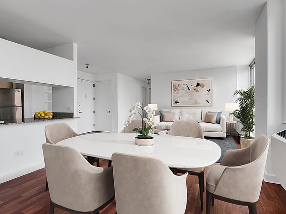 3rd image of 1965 Broadway APT 22F
