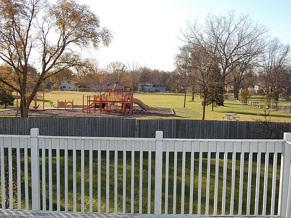 5th image of 7417 Humboldt Ave N