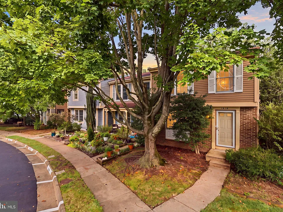 1610 Barnstead Dr