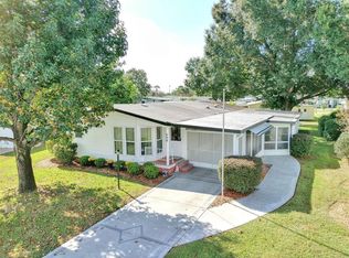 606 Rainbow Blvd, Lady Lake, FL 32159