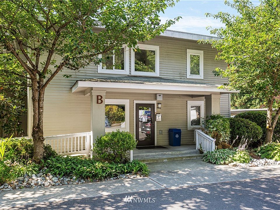 1st image of 831 126th Pl NE APT B105