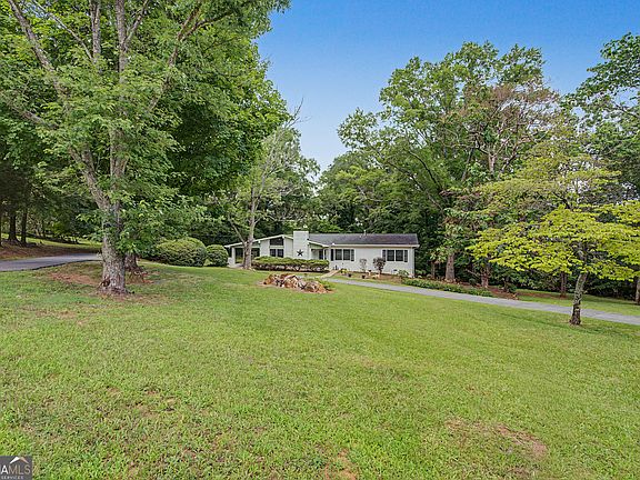 4th image of 6 Virginia Cir