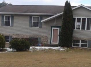 51 Cherokee Dr, Shickshinny, PA 18655