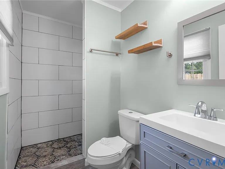 552 S 22nd Ave — Photo 36