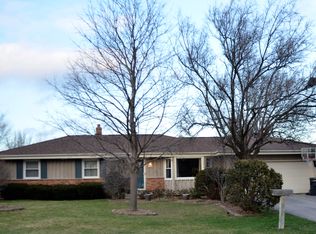 15310 W Mark Dr, New Berlin, WI 53151