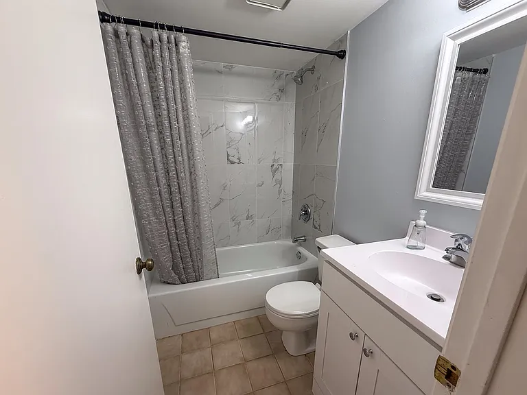 8504 W Catherine Ave #2N — Photo 10