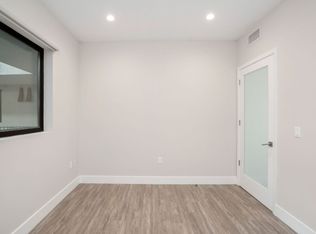 5550 Bonner Ave #11305, North Hollywood, CA 91601