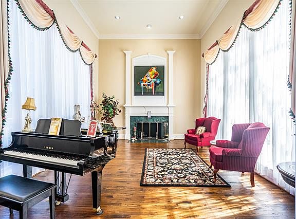 4th image of this home