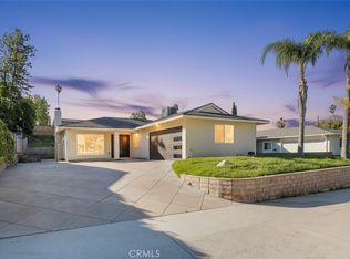 8042 Ellenbogen St, Sunland, CA 91040