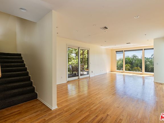3rd image of 5084 Campo Rd