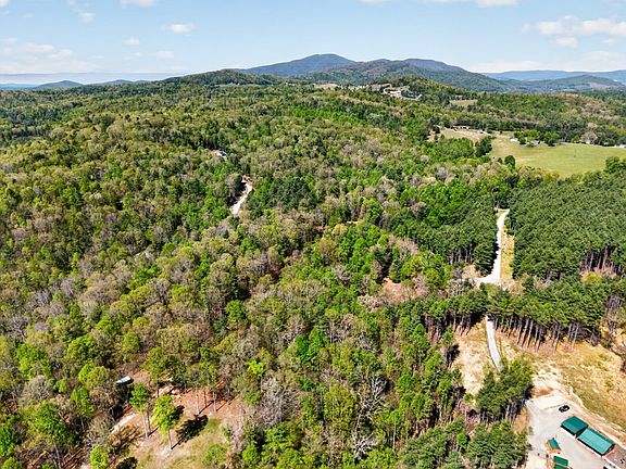 4th image of 11 Ridge Line Trl